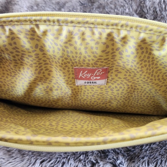 Fossil Key-per Laptop Sleeve Case - Picture 4 of 4